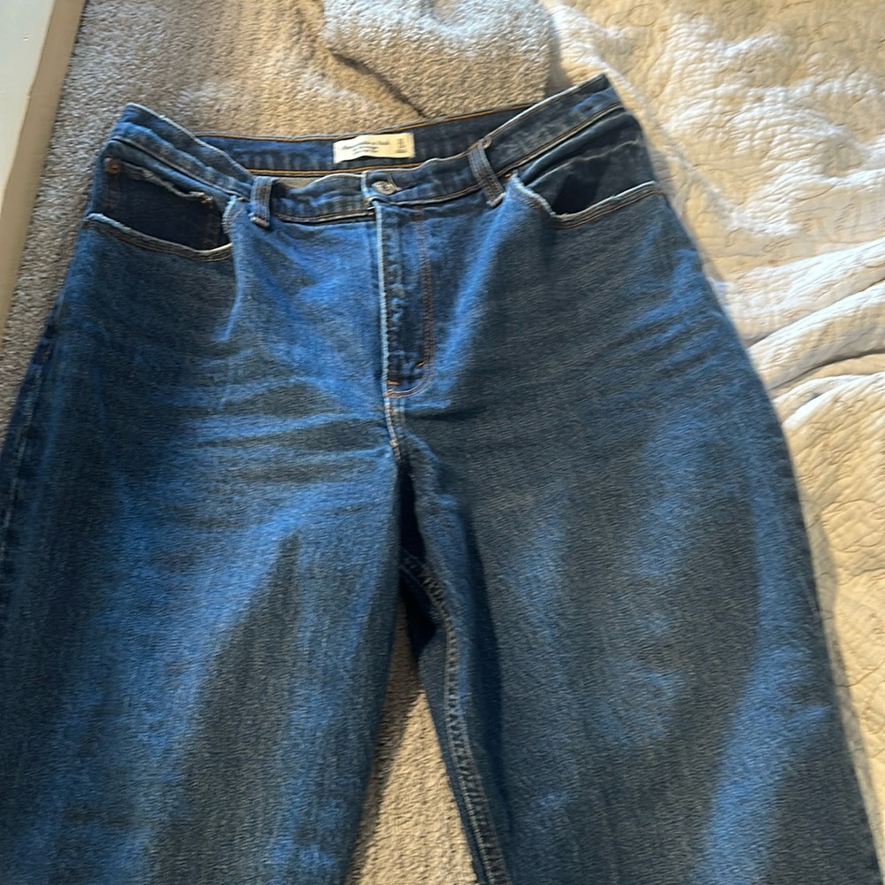 A& F Straight Jeans
